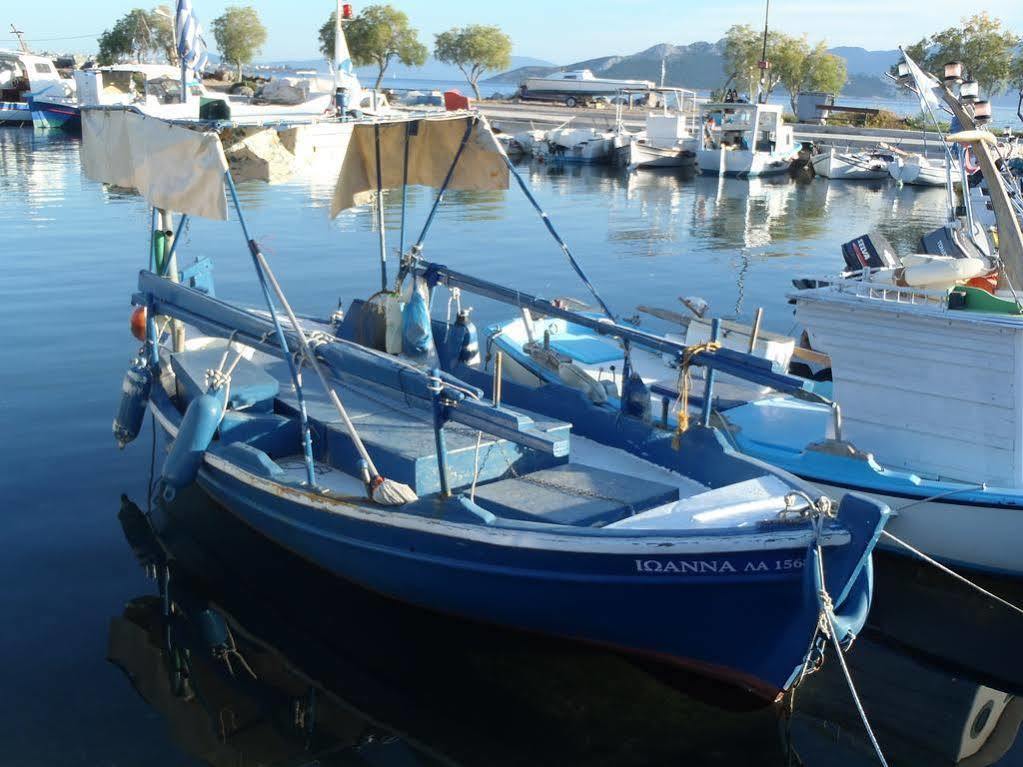Stefanie Studios Aegina Exterior foto